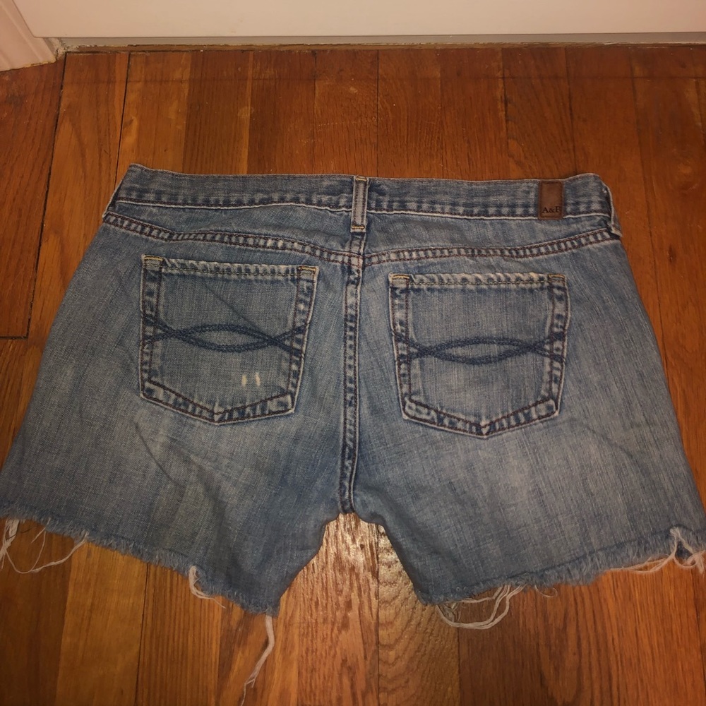 Abercrombie cutoff shorts
